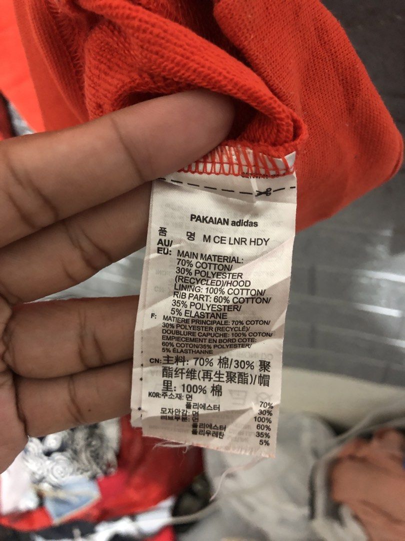 Adidas Script Hoodie (Category: Hoodies) located in Manila. Submitted by raremountain00 (Listing ID 1460902947, Image 3). Description: Authentic Excellent condition No issue wash lang.