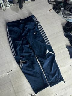 (Category: ) located in . Submitted by nb_thriftshop (Listing ID 1460900859, Image 1). Description: .