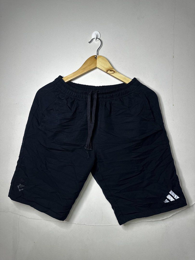 ADIDAS WALK SHORT (Category: Shorts) located in Molave. Submitted by thriftmate13 (Listing ID 1460781763, Image 1). Description: .