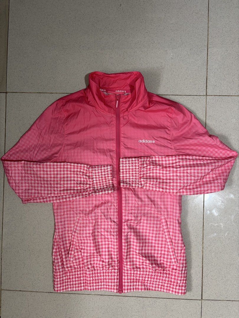 ADIDAS WINDBREAKER (Category: Coats, Jackets and Outerwear) located in Cagayan de Oro. Submitted by thriftcgyph (Listing ID 1460824117, Image 1). Description: ADIDAS WINDBREAKER ₱450 NO ISSUE COMPLETE TAGS S ON TAG COLOR RATE: 9/10 L : 23.5 x W: 17.