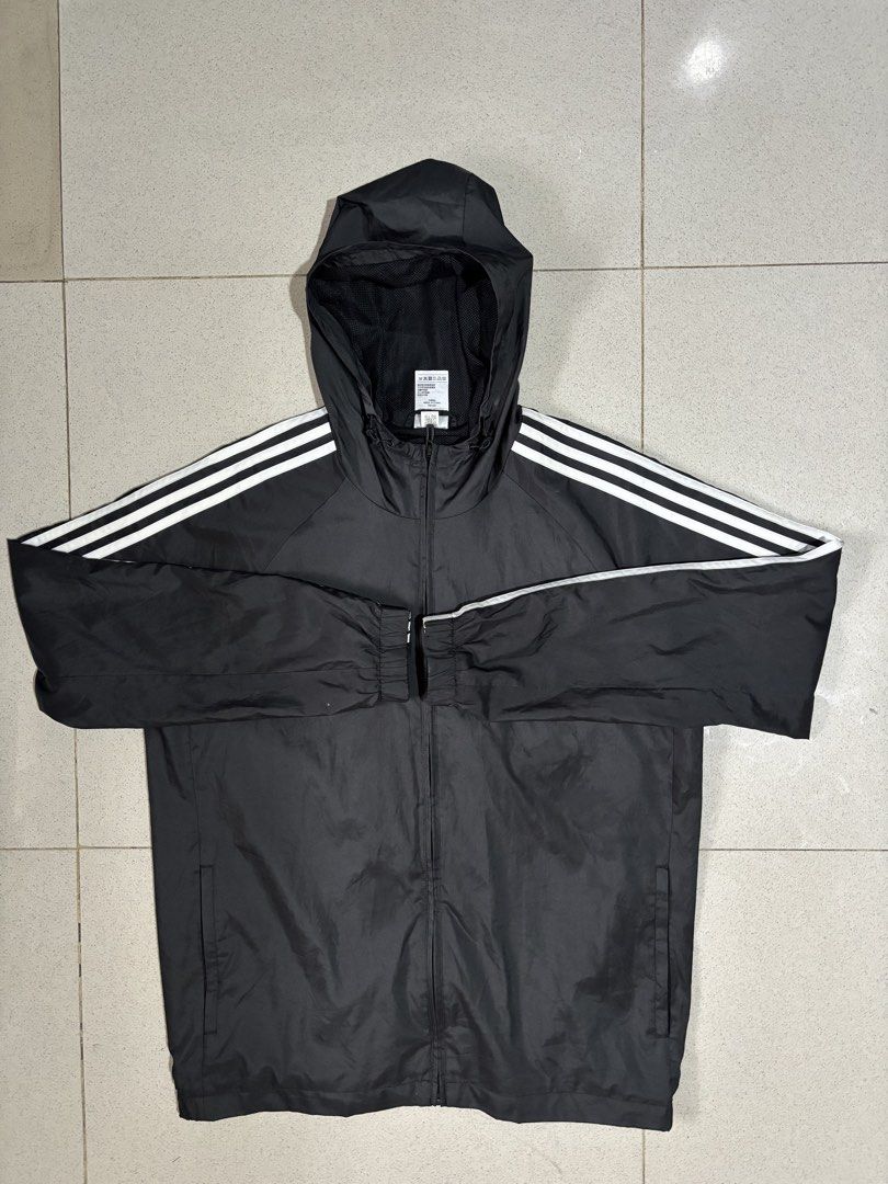 ADIDAS WINDBREAKER (Category: Coats, Jackets and Outerwear) located in Cagayan de Oro. Submitted by thriftcgyph (Listing ID 1460835859, Image 1). Description: ADIDAS WINDBREAKER ₱650 NO ISSUE COMPLETE TAGS XL ON TAG COLOR RATE: 8/10 L : 26.5 x W: 24.
