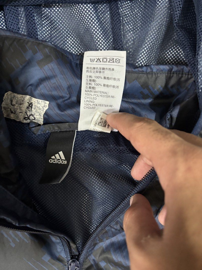 Adidas windbreaker (Category: Coats, Jackets and Outerwear) located in Cagayan de Oro. Submitted by thriftcgyph (Listing ID 1460837319, Image 3). Description: ADIDAS WINDBREAKER ₱750 NO ISSUE COMPLETE TAGS XL ON TAG COLOR RATE: 8/10 L : 23.5 x W: 21.