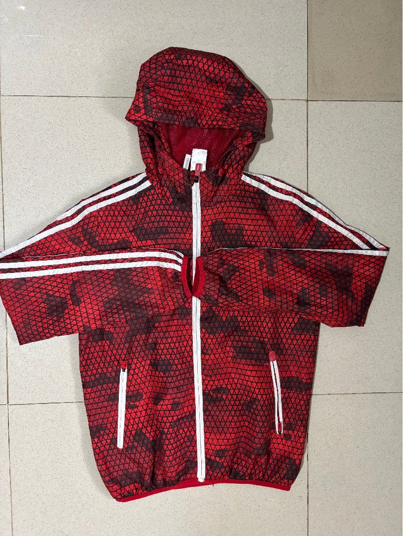Adidas windbreaker (Category: Coats, Jackets and Outerwear) located in Cagayan de Oro. Submitted by thriftcgyph (Listing ID 1460837530, Image 1). Description: ADIDAS WINDBREAKER ₱750 NO ISSUE COMPLETE TAGS S ON TAG COLOR RATE: 8/10 L : 25 x W: 21.