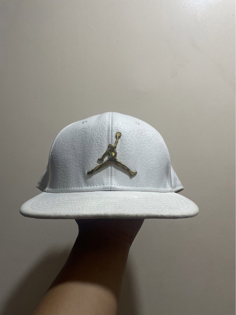 Air Jordan Cement Snapback (Category: Caps & Hats) located in Manila. Submitted by jarchive (Listing ID 1460787245, Image 1). Description: - Excellent condition - Issue: Need new snap - One size fits all MOP: GCASH 📩.