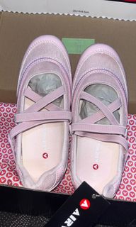 (Kategori: ) berada di . Dikirim oleh michellllll___ (ID iklan 1460784117, Gambar 1). Deskripsi: .