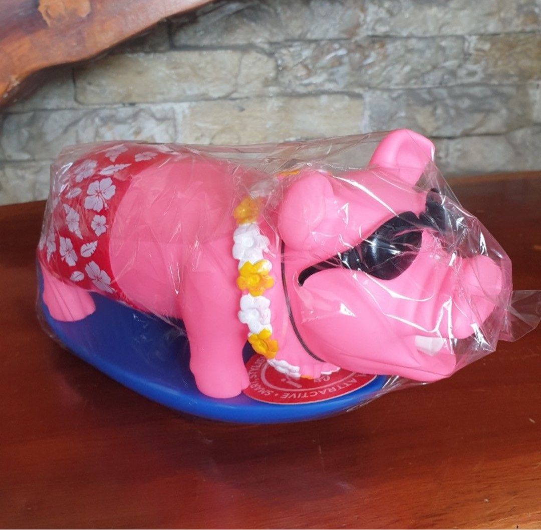 Animolds Squeeze Me Surf Piggie (Category: Designer & Blind Box Toys) located in Las Pinas. Submitted by defg35 (Listing ID 1460725656, Image 2). Description: Brand new.