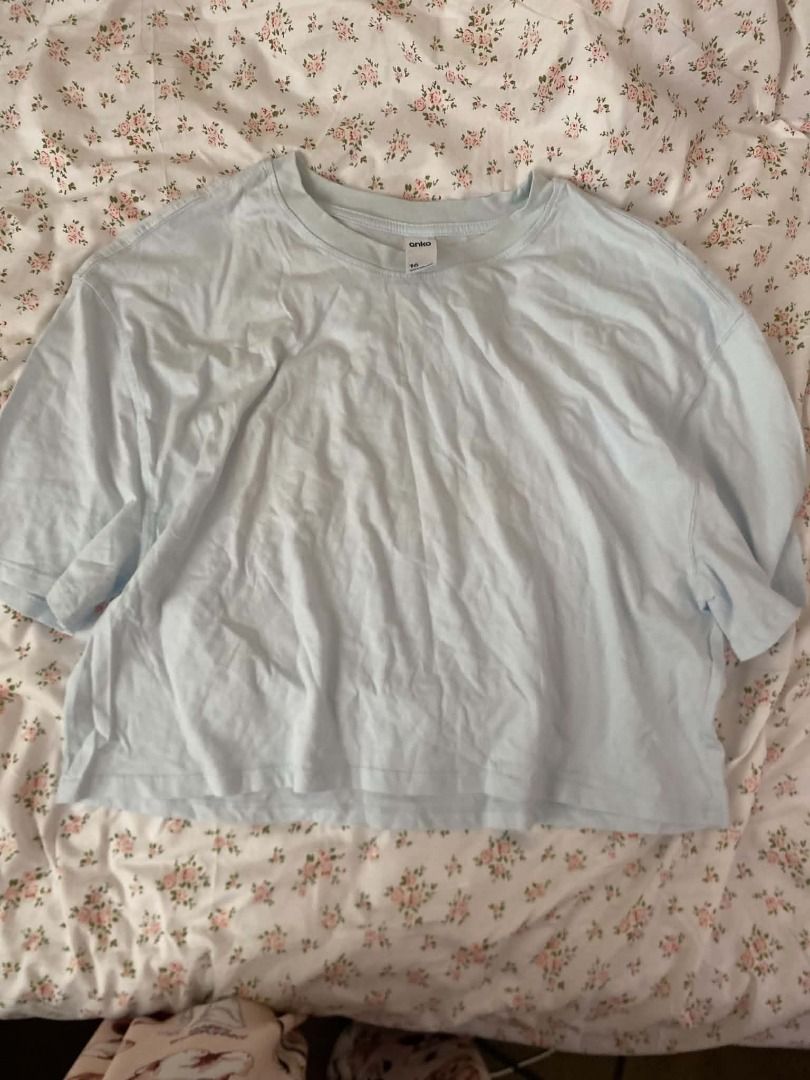 anko baby blue cropped shirt (Category: Shirts) located in Caloocan City. Submitted by v6nnies (Listing ID 1460804744, Image 1). Description: anko baby blue cropped shirt size 16 (xl - xxl) from australia price is negotiable.