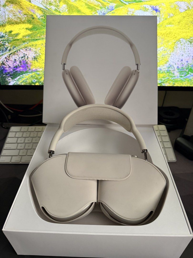 Apple AirPods Max (USB-C) - Starlight (Category: Headphones & Headsets) located in Makati City. Submitted by ejno28 (Listing ID 1460813151, Image 3). Description: - Apple AirPods Max (Starlight, USB-C version) - Excellent working condition, well-maintained - Still under Apple warranty - Includes original Smart Case and box - Features: High-fidelity sound, Active Noise Cancellation (ANC), Transparency Mode, Personalized Spatial Audio - Battery lif