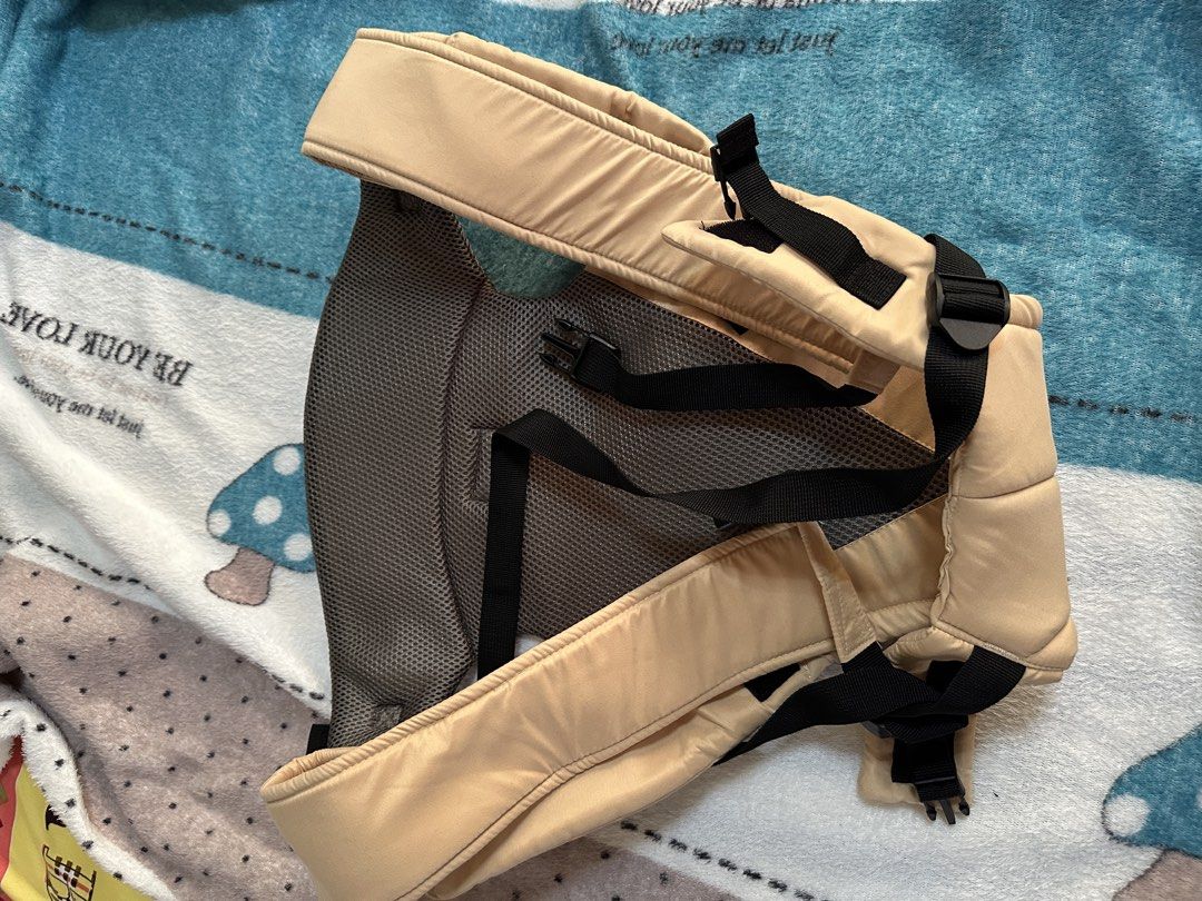 Apruva Baby Carrier - Beige Mesh (Category: Carriers & Slings) located in Makati City. Submitted by gfffff18 (Listing ID 1460715979, Image 2). Description: Was given as a gift, used once inside our home No box Location: Angat, Bulacan.