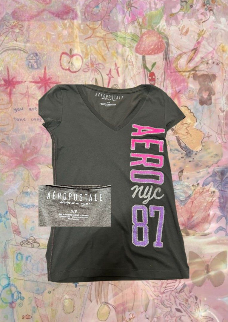AÉROPOSTALE NCY TOP Full Length (Category: Blouses) located in Manila. Submitted by bubblisweet (Listing ID 1460722095, Image 1). Description: Sparkly AERO 87 S/P MADE IN HONDURAS/ FABRIQUE AU HONDURAS 📌 Like new 📍 Marikina City Payment Via Gcash Message me for more info 📌 Color may vary on the lighting (dark gray).