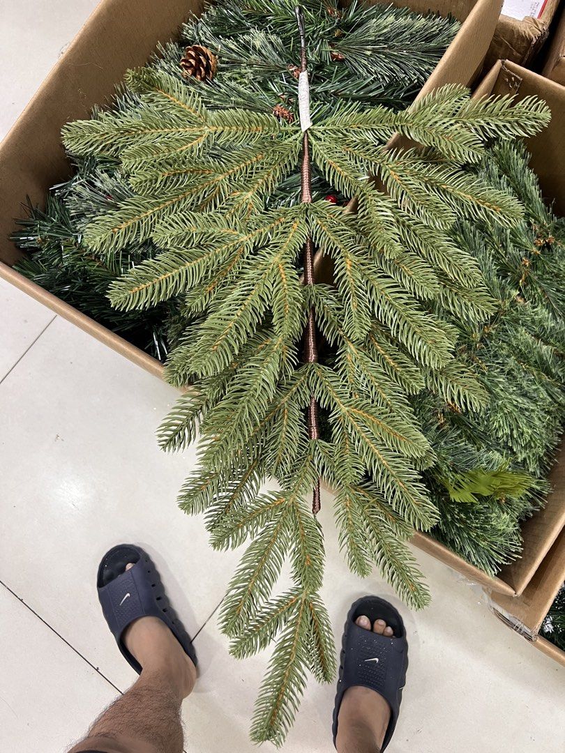 Artificial Swag fo doors (Category: Other Home Decor) located in Manila. Submitted by jamesgani08 (Listing ID 1460726558, Image 3). Description: - Realistic artificial pine branch - Frosted tips for a festive look - Perfect for DIY Christmas decor (wreaths, garlands) - Boxes of branches available - Adds a beautiful festive touch to your home.