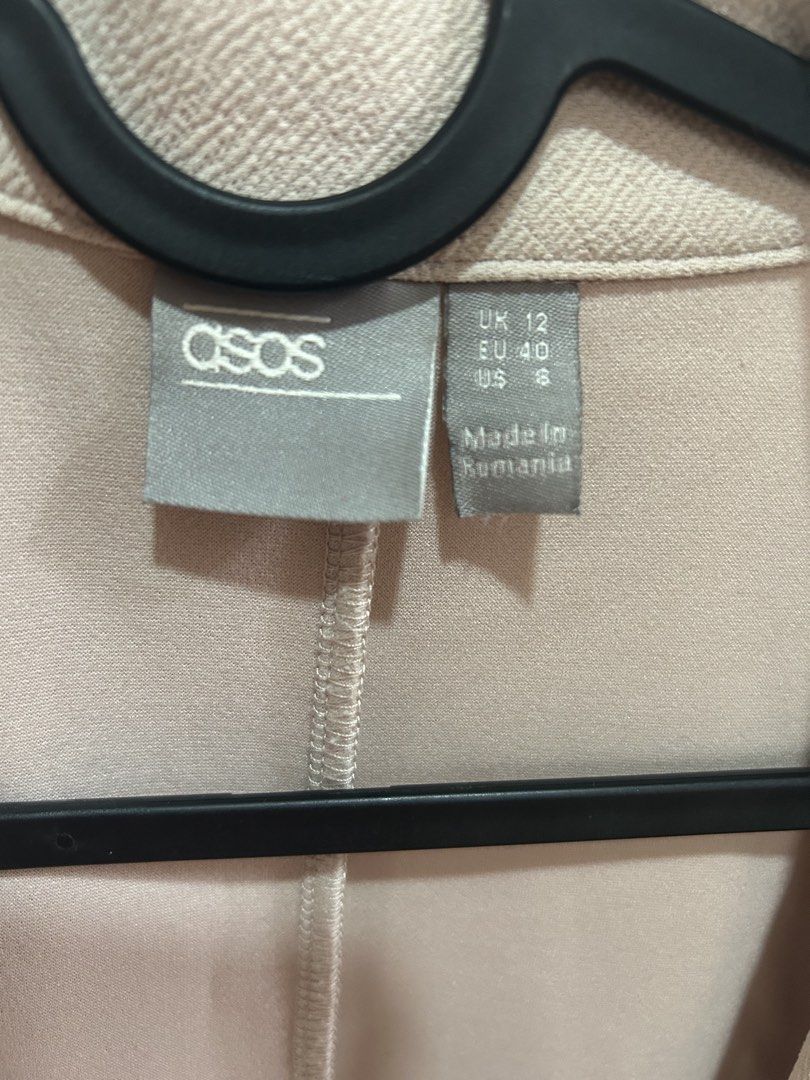 ASOS Oversized Blazer (Category: Coats, Jackets and Outerwear) located in Meycauayan. Submitted by ms.einz (Listing ID 1460759456, Image 3). Description: - Beige ASOS blazer - Oversized fit - Cuffed sleeves - Two front pockets - Made in Romania - Ideal for layering and versatile styling (dress up or down) #asos.