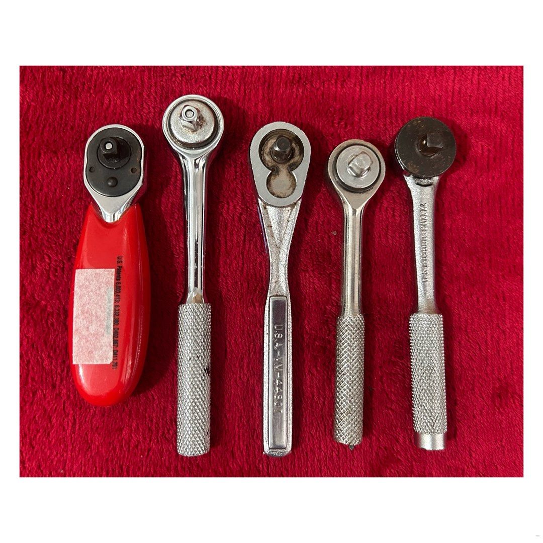 Assorted Brand 1/4 Drive Ratchet (Category: Everything Else Others) located in Pasig City. Submitted by califinestcollectibles (Listing ID 1460746437, Image 3). Description: Assorted Brand 1/4 Drive Ratchet HT#0050 •Powerbuilt 1/4 (4.2 inch) - 380 •Jensen USA (5.5 inch) - 420 •Craftsman USA 44807 (5.2 inch) - 400 •Unbranded 1/4 (4.6 inch) - 260 •Easco Forged USA 71116 (5.2 inch) - 600 Original/Authentic From USA Pick Up at One Oasis condominium o
