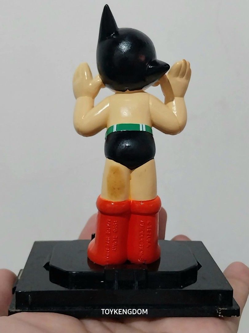 Astro Boy Collectible Figure (Category: Figurines & Statues) located in Mandaluyong City. Submitted by aries_guevarra (Listing ID 1460917300, Image 2). Description: - Ideal for any Astro Boy fan or collector.