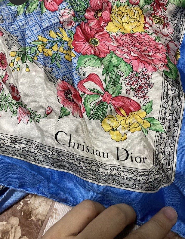 Auth Dior Scarf (Category: Scarves) located in Plaridel. Submitted by emilia.lily (Listing ID 1460746374, Image 1). Description: Like new No issues Hand sewn hem 34 x 34 inches Large size 100% silk From Japan No issues Sf included.