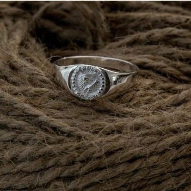 Authentic 925 Sterling Silver Horse Men Rings (Same Day Delivery) (Category: Jewelry) located in Manila. Submitted by pulzerasjewelry (Listing ID 1460807554, Image 2). Description: 100% Authentic 925 Silver Authentic Sterling Silver made in Italy ✔️Authentic 92.5 Sterling Silver ✔️Authentic Silver ✔️Zirconian Stone ✔️Made in Italy •Same day delivery for Metro Manila via Lalamove/Grab🛵 •LBC Shipment for Provinces area •Tiktok Checkout option •Shi