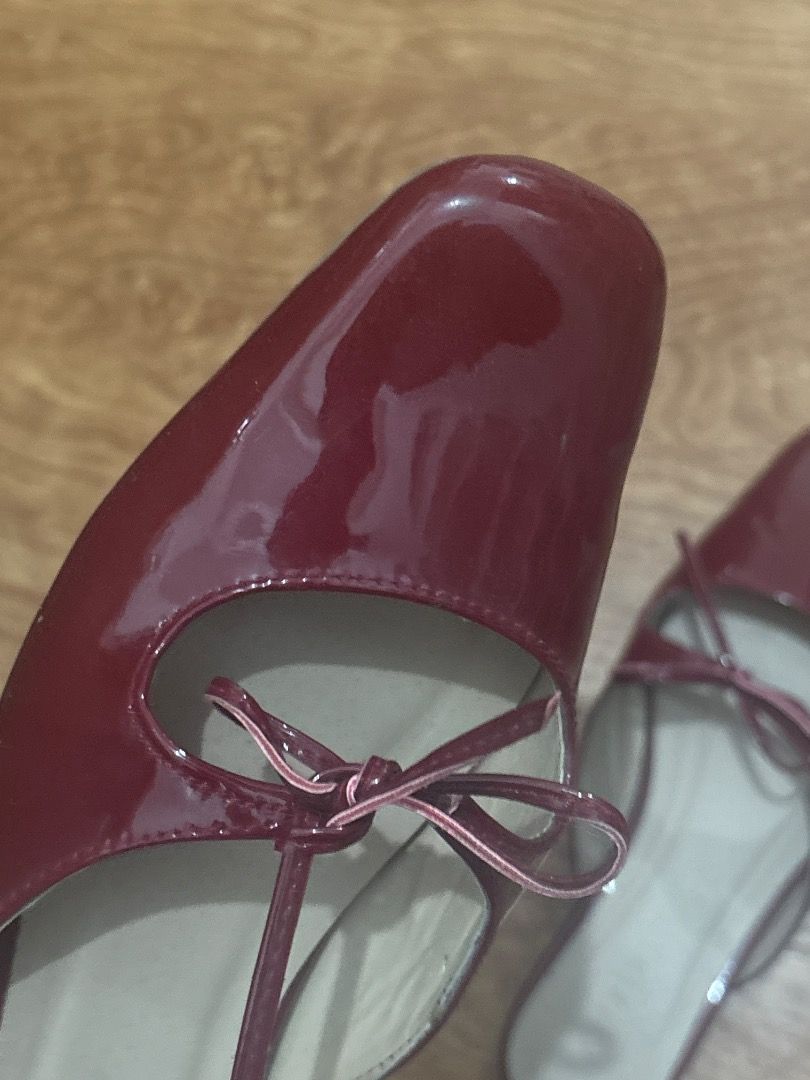 AZTRID Red Patent Ribbon Sandals (Category: Sandals) located in Quezon City. Submitted by 701cart (Listing ID 1460893871, Image 3). Description: Bought during B1T1 sale, barely used RFS: not my style, decluttering.
