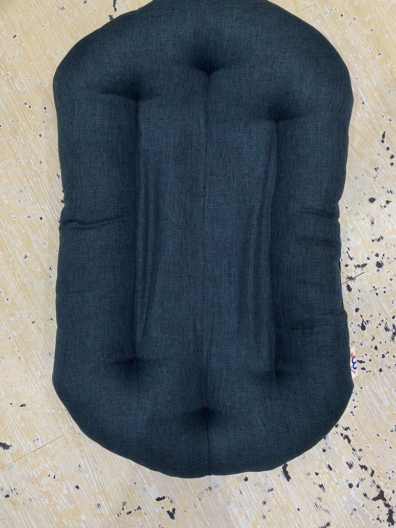 Baby Nest Lounger (Category: Cots & Cribs) located in Manila. Submitted by aerithbeme (Listing ID 1460891019, Image 1). Description: Preloved and in good condition! Perfect for newborns and supervised lounging. 📌Note: No foam in the center part. Please check photos before buying. 📌 No plastic cover included. Please bring your own if needed. Update: Cebu City or Mandaue City PM if interested! 🩷.