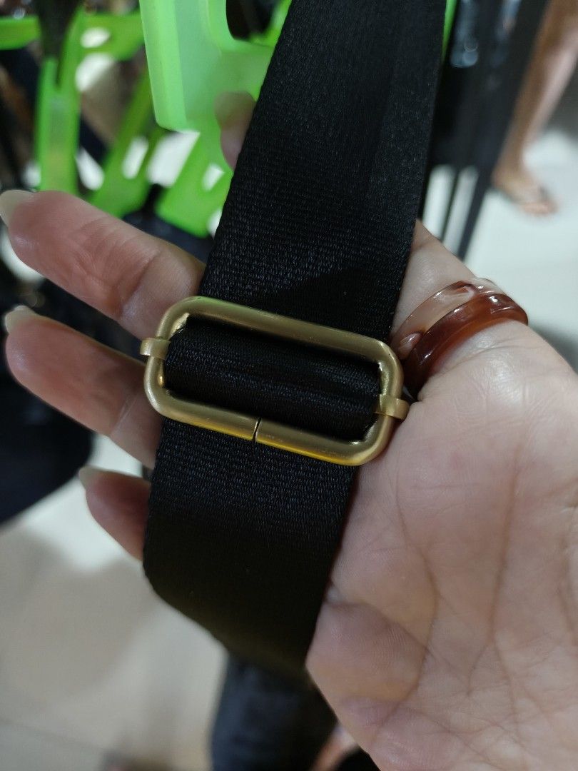 Bagallini Original Sling (Category: Cross-body Bags) located in Numancia. Submitted by rihloved (Listing ID 1460764306, Image 3). Description: original bagallini bag. sling with coin pouch inside. make an offer if you like. for today only. gcash j&t.