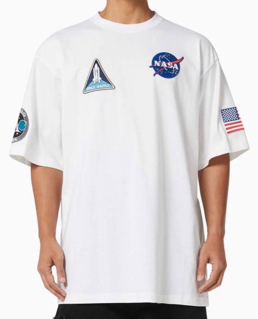 BALENCIAGA X NASA MULTI PATCH LOGO (Category: Luxury Apparel) located in Naga. Submitted by goodfinds_only.v1 (Listing ID 1460839748, Image 1). Description: FOR SALE -BALENCIAGA X NASA MULTI PATCH LOGO SIZE:LARGE MEASUREMENTS WIDTH:24 INCHES LENGTH:29 INCHES COLOR RATE:10/10 EXCELLENT CONDITION NO FLAWS DM ME TO PURCHASE.