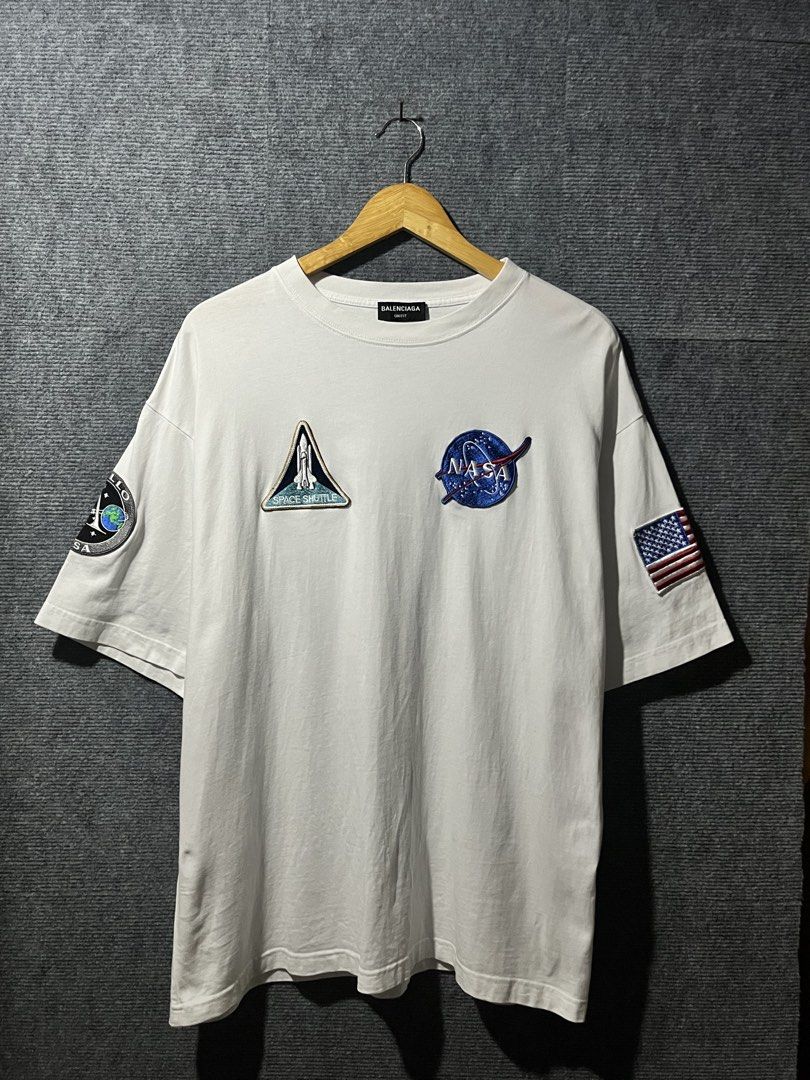 BALENCIAGA X NASA MULTI PATCH LOGO (Category: Luxury Apparel) located in Naga. Submitted by goodfinds_only.v1 (Listing ID 1460839748, Image 2). Description: FOR SALE -BALENCIAGA X NASA MULTI PATCH LOGO SIZE:LARGE MEASUREMENTS WIDTH:24 INCHES LENGTH:29 INCHES COLOR RATE:10/10 EXCELLENT CONDITION NO FLAWS DM ME TO PURCHASE.