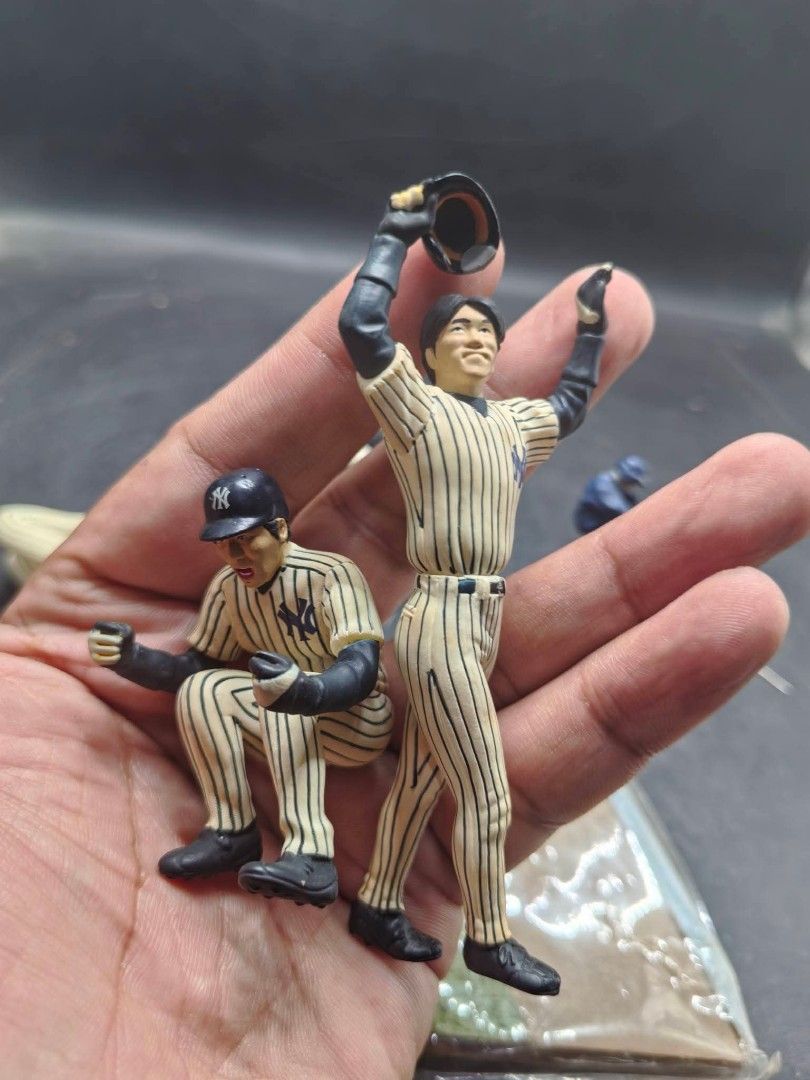 Baseball - Giants Merch Figure Displays (Category: Figurines & Statues) located in Cebu City. Submitted by dudes_villanueva (Listing ID 1460722837, Image 3). Description: Baseball - Giants Merch Figure Displays 8 Pcs Total 📌 1 Stand Lang Meron sold as is..