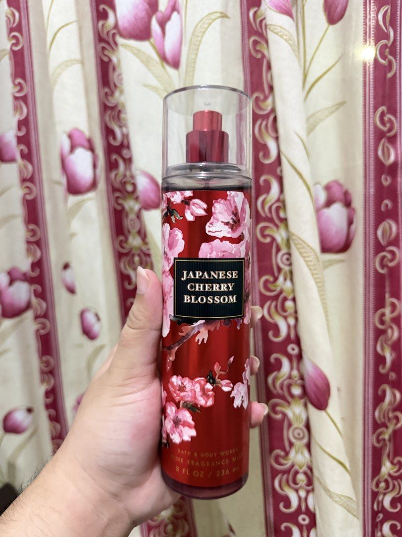 Bath & Body Works Japanese Cherry Blossom (Category: Fragrance & Deodorants) located in General Trias. Submitted by lenochkalia (Listing ID 1460904255, Image 1). Description: .
