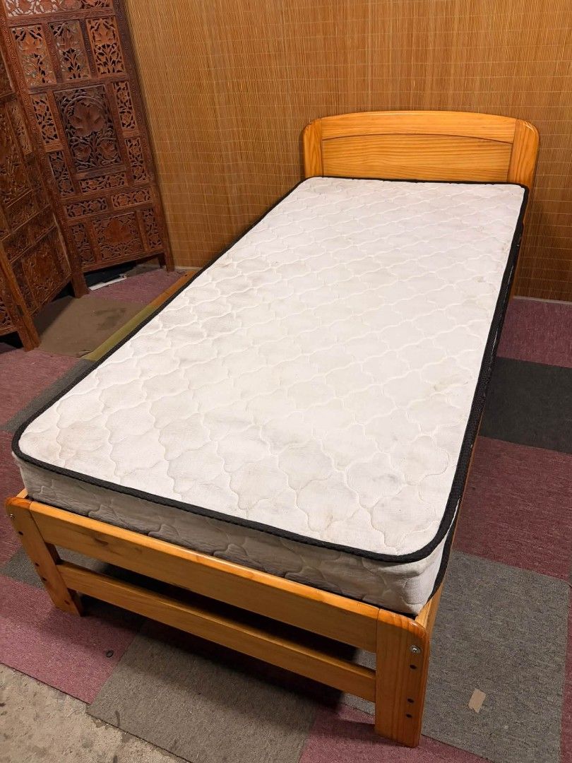 Bed Set Single (Category: Bed Frames & Mattresses) located in Meycauayan. Submitted by marygracecasimiro (Listing ID 1460743949, Image 2). Description: Country-Style SINGLE size Bedset SOLID WOOD FRAME!!! COLLAPSIBLE!!! FREE DEEP CLEANING!!! Sa Imported Mattress Price : 10k only ✅ Bedframe size 39 x 79 inches Mattress size 38 x 78 inches Mattress Thickness 6 inches Floor to Mattress 21 inches Headboard height 32 inches In VERY good condition 💜💜