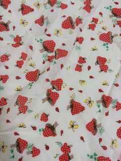 (Category: ) located in . Submitted by decluttering-sales (Listing ID 1460827801, Image 1). Description: .