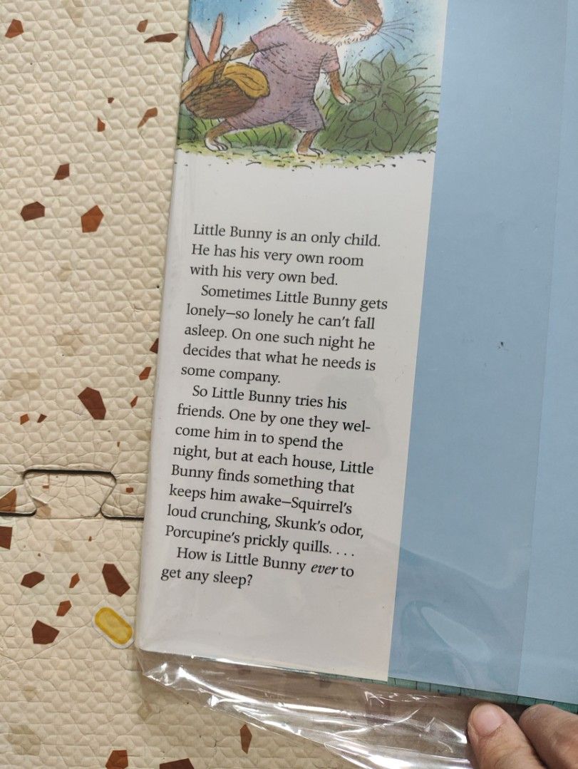 Bedtime Book 🌛 (Category: Children's Books) located in Taguig. Submitted by cleanupmomma (Listing ID 1460779125, Image 2). Description: Please take time to read ❤️ Big Hardbound book nice story 😊 complete pages wyiwyg.