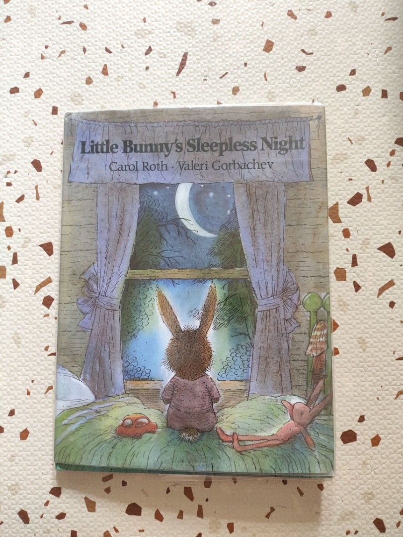 Bedtime Book 🌛 (Category: Children's Books) located in Taguig. Submitted by cleanupmomma (Listing ID 1460779125, Image 1). Description: Please take time to read ❤️ Big Hardbound book nice story 😊 complete pages wyiwyg.