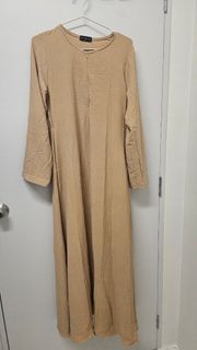 (Category: ) located in . Submitted by hawa0 (Listing ID 1460825452, Image 1). Description: .