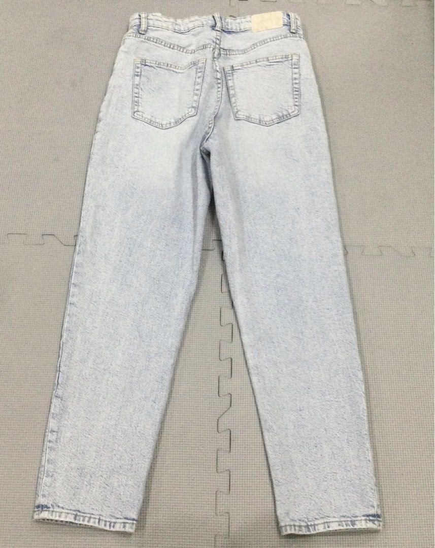 Bershka & H&M (bundle of 2) (Category: Other Bottoms) located in Taguig. Submitted by hiddennikki (Listing ID 1460836566, Image 2). Description: .