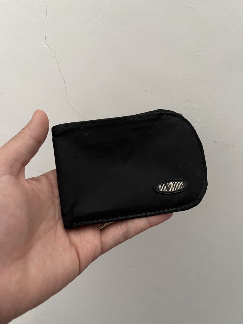 Big Skinny Wallet (Category: Wallets & Card holders) located in Batangas. Submitted by abv13 (Listing ID 1460770650, Image 1). Description: .