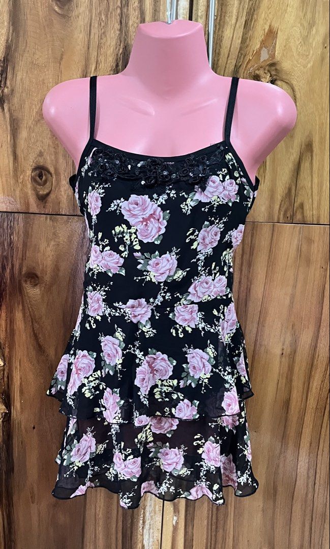 Black Floral Sheer Sleeveless Top (Category: Sleeveless) located in Cabanatuan. Submitted by winx_closeth (Listing ID 1460777868, Image 1). Description: Size: small-medium Top but can work as a mini dress for below 5’ See through back and bottom part.