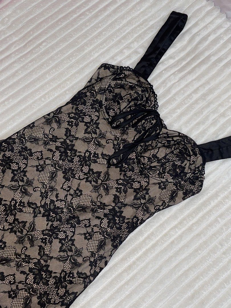 Black Lace Floral Dress (Category: Dresses) located in Manila. Submitted by rare.yurichi (Listing ID 1460792149, Image 1). Description: Selling this beautiful black floral lace dress! Perfect for dates, parties, dinners, photoshoots, special occasions, or casual feminine looks..