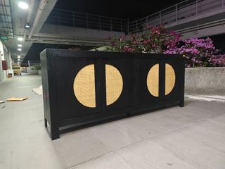 Cabinets, Side Boards and Shelvings 收藏品 1