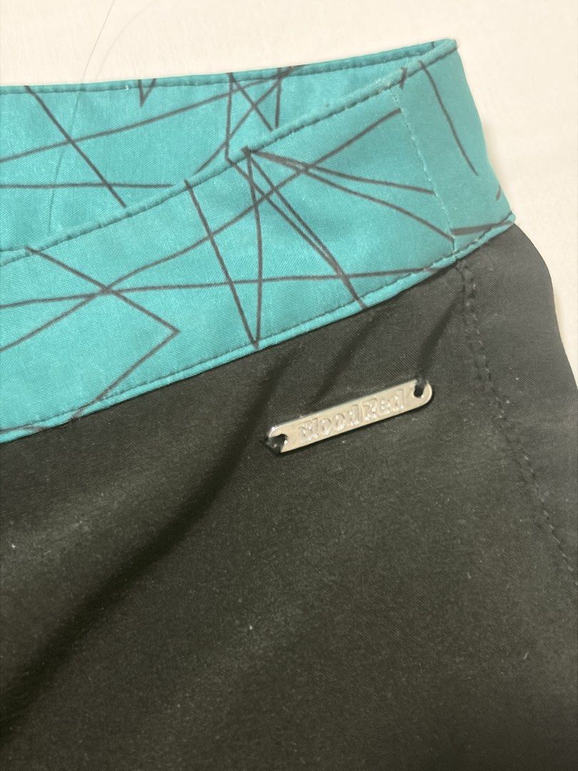 Board Shorts (Category: Bikinis & Swimsuits) located in Quezon City. Submitted by marsgarage (Listing ID 1460812973, Image 3). Description: RFS: too small Size (true) XS.