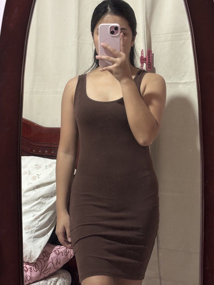 BODYCON DRESS (Category: Dresses) located in Iba. Submitted by byshannenkeith (Listing ID 1460885952, Image 2). Description: SIZE SMALL TO MEDIUM.