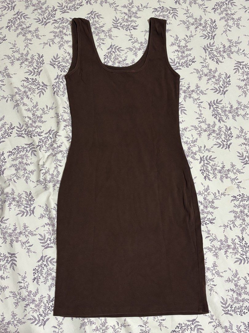 BODYCON DRESS (Category: Dresses) located in Iba. Submitted by byshannenkeith (Listing ID 1460885952, Image 3). Description: SIZE SMALL TO MEDIUM.