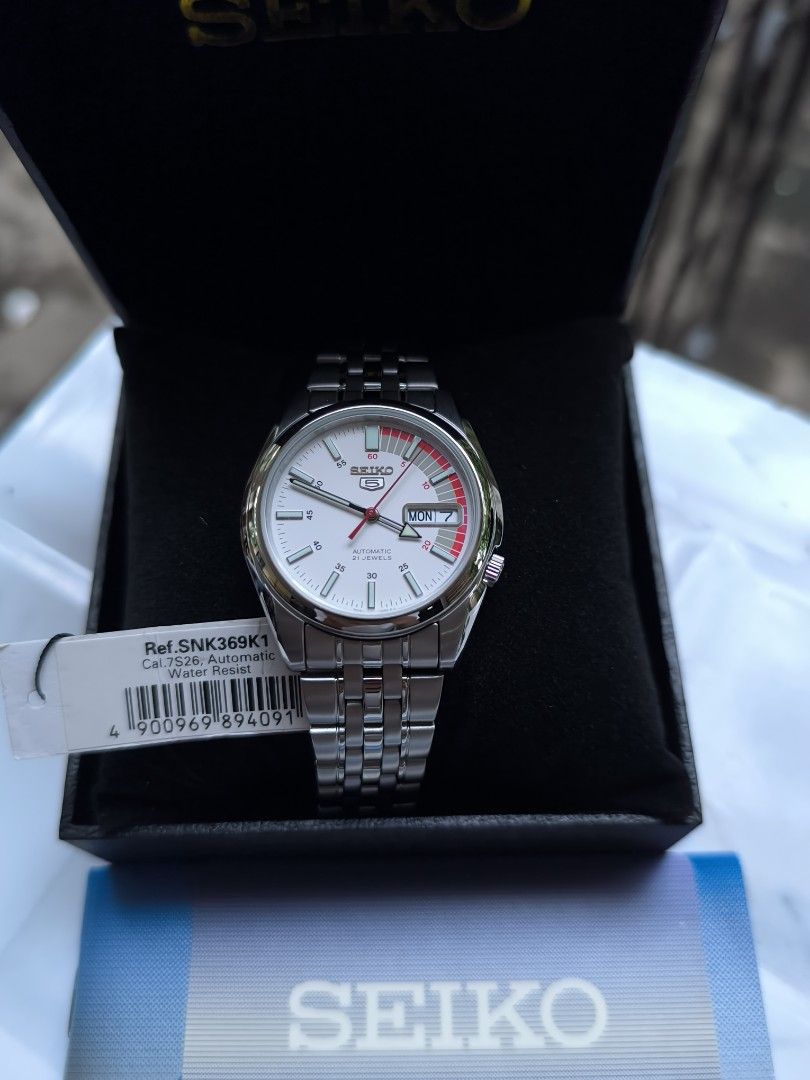 BRAND NEW SEIKO 5 SNK369 (Category: Men's Watches) located in Iriga City. Submitted by chris569 (Listing ID 1460806770, Image 2). Description: Brand new Seiko 5 Speedracer SNK369 PRICE: 6200 7s26 automatic movement 37mm case diameter.