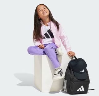(Category: ) located in . Submitted by shopthelatesttrends (Listing ID 1460862690, Image 1). Description: .