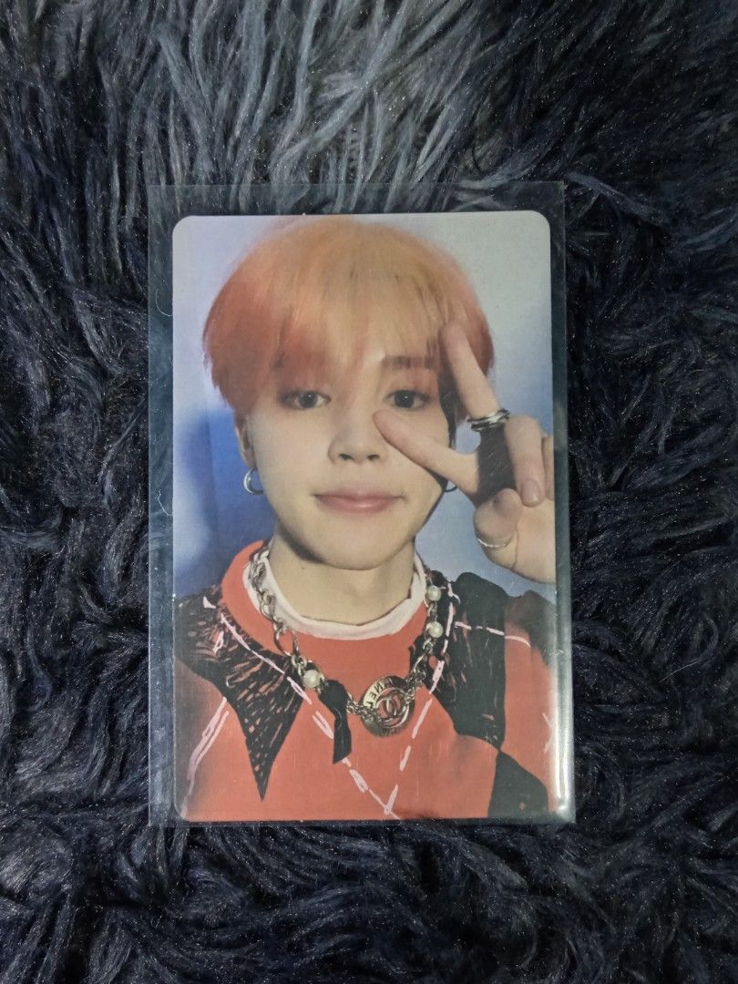 BTS Jimin Photocards (Category: K-Wave Merchandise) located in Santa Maria. Submitted by crystaltintin94 (Listing ID 1460797506, Image 3). Description: tear u-300 vinyl-200 clue-200 persona-200 ❌sensi❌ *msg me first to check condi before claiming .