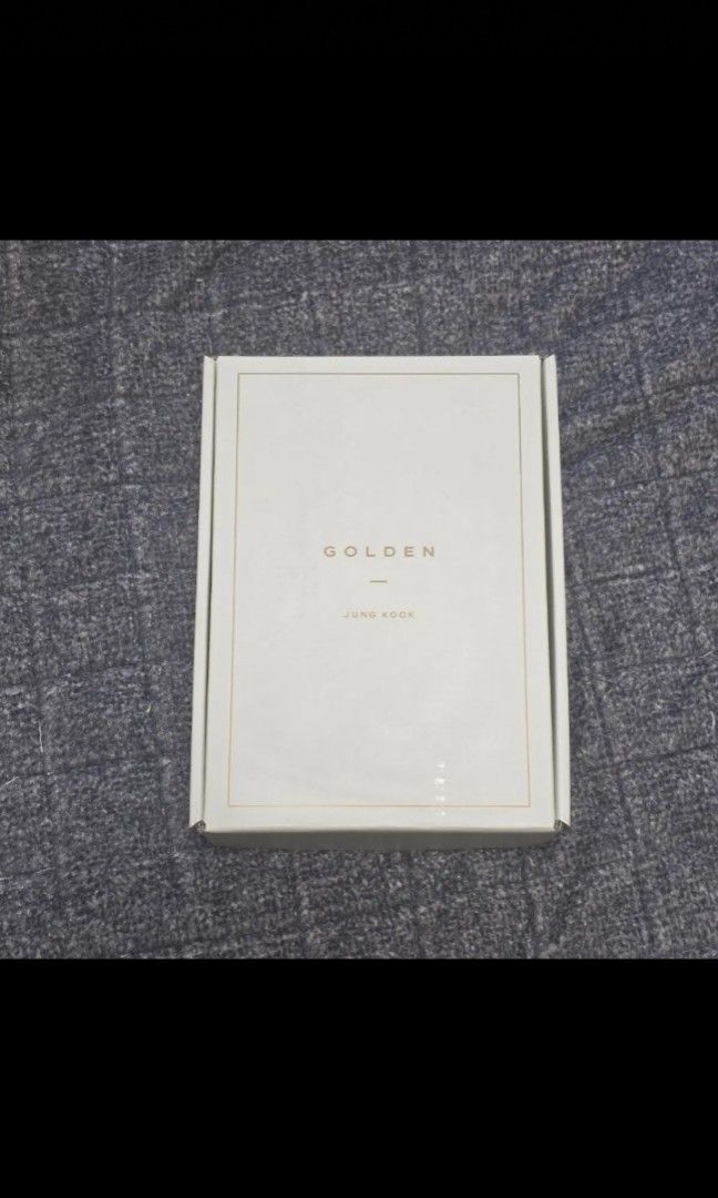 BTS Jungkook Merch Box 18 (Category: K-Wave Merchandise) located in Taguig. Submitted by albumshop (Listing ID 1460863320, Image 1). Description: DOP: Payo ETA: 4-5 weeks All items we sell are sourced directly from the Bunjang site in Korea. Unless stated as “onhand,” all items are still located in Korea. Please note that we require a sure buyer first before the item will be transferred and shipped to the Philippines. Prices may vary even for the