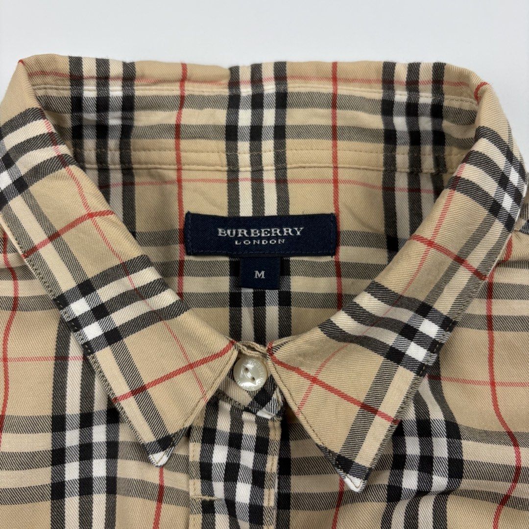 Burberry Plaid Shirt (Category: Shirts) located in Bacolod City. Submitted by cast.archives (Listing ID 1460866279, Image 3). Description: Burberry Plaid Shirt Size: Medium Condition: Excellent Flaw: none.