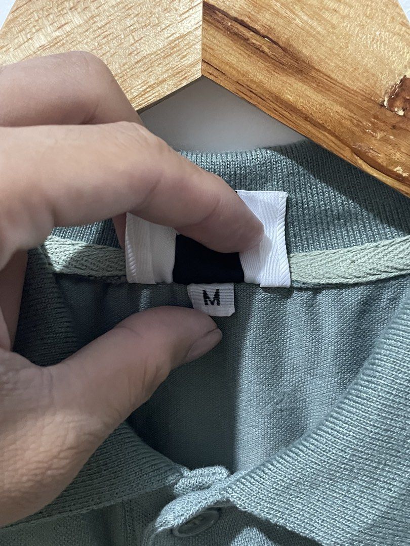 burberry polo short (Category: Activewear) located in Manila. Submitted by thrift_by_tons08 (Listing ID 1460887567, Image 3). Description: BURBERRY POLO SHIRT Dimes: Width: 20 Length: 26 Price: 350 + sf 📍Roxas City, Capiz 5800 🔫 Payment via Gcash 🔫Payment First Policy .