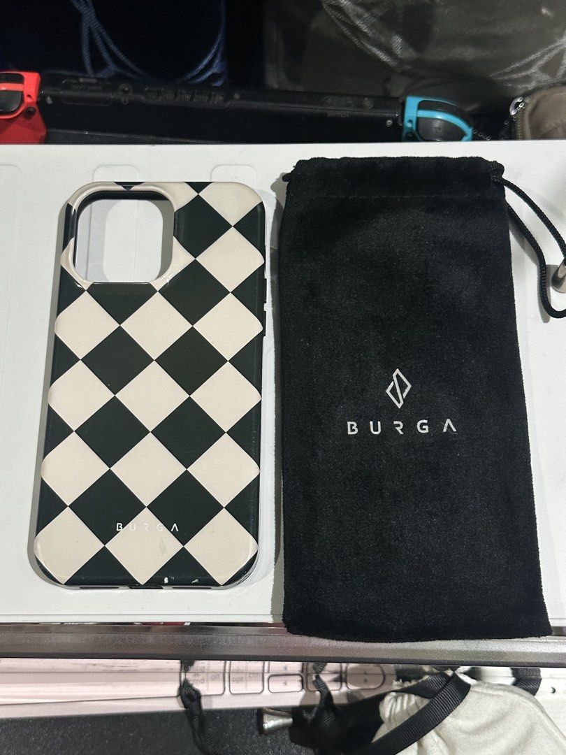 Burga Proper Uniform Iphone 14 Pro Max (Category: Cases & Sleeves) located in Quezon City. Submitted by shopalmostfriday (Listing ID 1460873928, Image 1). Description: No magsafe With velvet pouch For IPHONE 14 PRO MAX With minimal scratch Reason for selling: nag-upgrade na me.