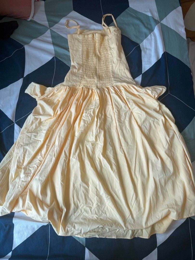 BUTTER LONG DRESS (Category: Dresses) located in Manila. Submitted by jhafinds_fashion (Listing ID 1460801451, Image 3). Description: SAY HELLO TO YOUR NEW FAVORITE DRESS!* Looking for a cute, classy, and effortless look? ✨ This Yellow Butter Long Dress from TikTok Finds is up for grabs! 🌼 👗 **Fits L–XL** ✨ Never used — Good as New 🌼 Gorgeous Yellow Butter* shade 💛 Perfect for dates, events, outings, or even your next OOTD! 📌 Selling because