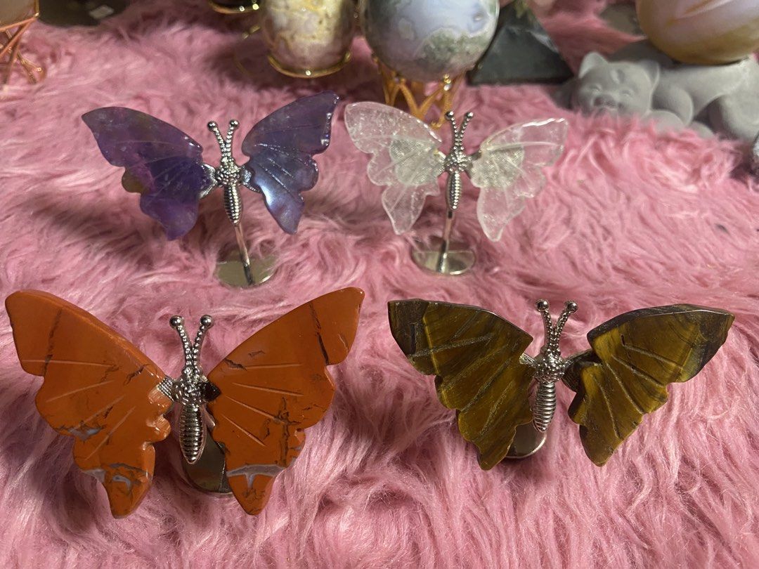 Butterfly Crystal carving-mini (Category: Precious Stones) located in Manila. Submitted by amldeguzma50916 (Listing ID 1460821952, Image 1). Description: .