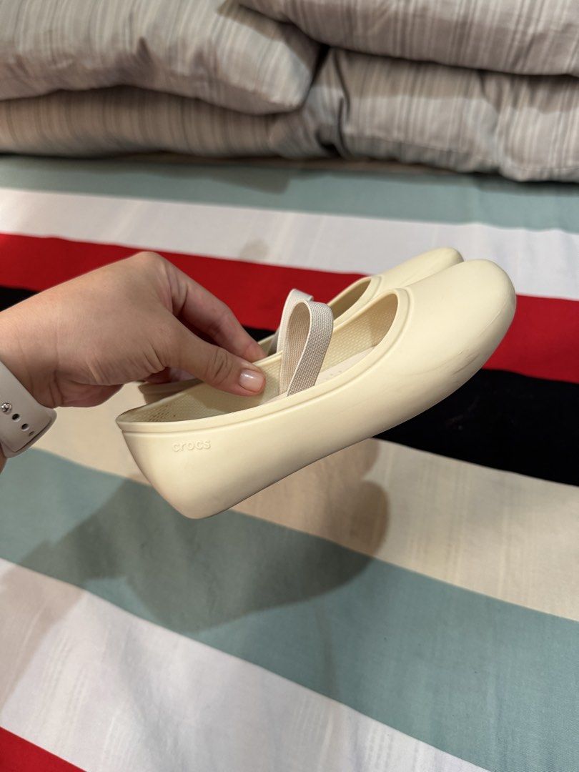 c12 ballet flats 18cm (Category: Other Baby Bathing & Changing Needs) located in Quezon City. Submitted by mayos.onlineshop (Listing ID 1460792186, Image 1). Description: .